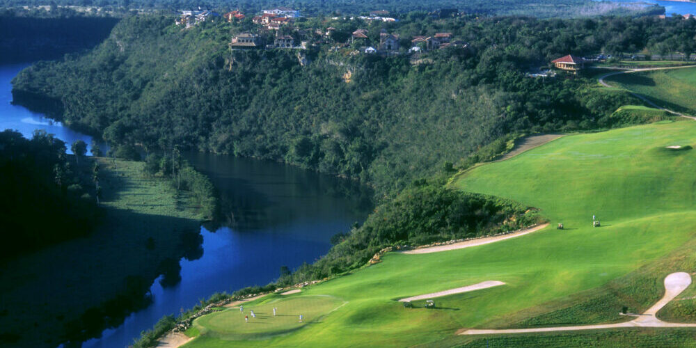dye-fore-casa-campo-golf-fwog